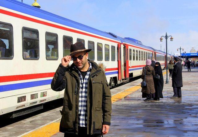 Doğu Ekspresi, Çıldır Gölü ünlü sanatçıların klip çekimleri için mekan oldu