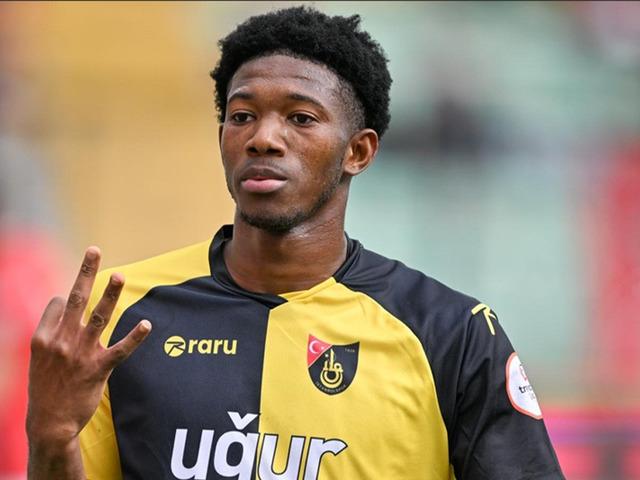 İstanbul’a okumaya gelmişti… Hollanda devine transfer oldu! Gaoussou Diarra Feyenoord yolunda