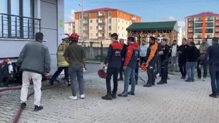 Kars’ta bir binada patlama ve yangın