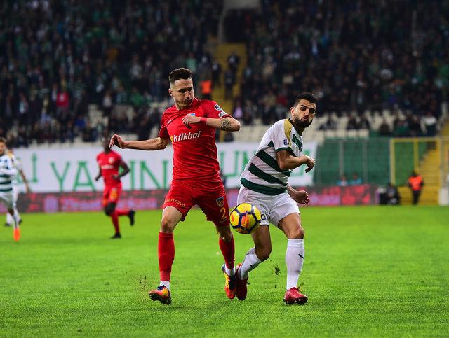 Bursaspor'da Kayserispor galibiyetinin sevinci yaşanıyor