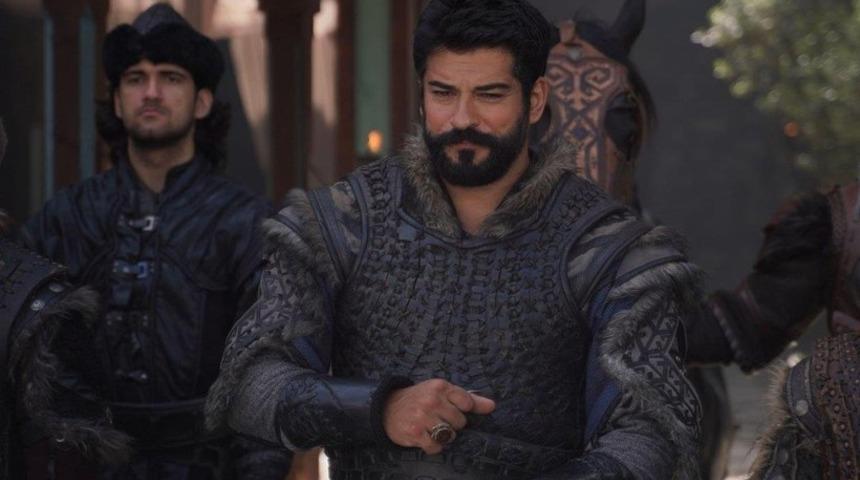 Kuruluş Osman'dan ayrılmıştı! Burak &Ouml;z&ccedil;ivit'in yeni projesi belli oldu