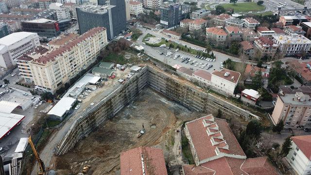 (Havadan fotoğraflarla) 400 öğrencili lisenin yanında korkutan görüntü