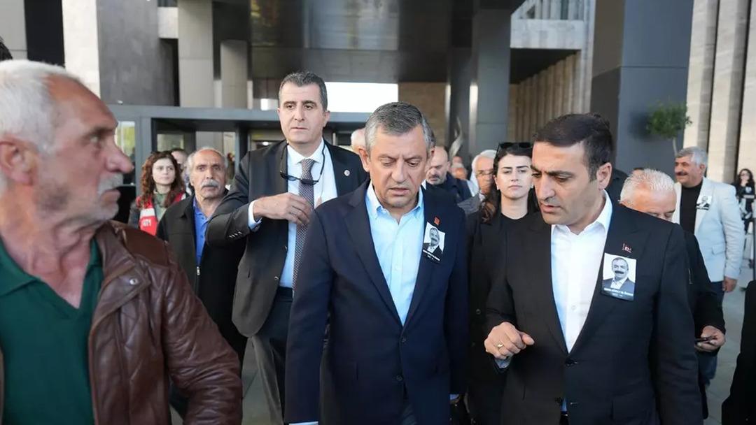 CHP lideri Özel e tokatlı saldırıda yeni gelişme! İddianame hazırlandı... Selçuk Tengioğlu için istenen ceza belli oldu 1