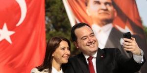 Ferdi Zeyrek'in vefatının ardından göreve gelmişti! Besim Dutlulu'nun paylaşımı sosyal medyada tepki çekti
