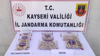 Kayseri'de mide ve bağırsaklarında uyuşturucu bulunan 3 zanlı tutuklandı
