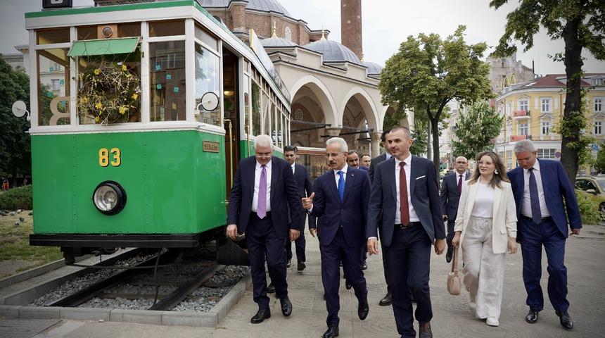 Ulaştırma ve Altyapı Bakanı Uraloğlu, Bulgaristan'da