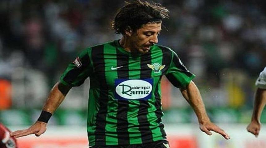 Akhisar, K&uuml;rşat ile yollarını ayırdı..!