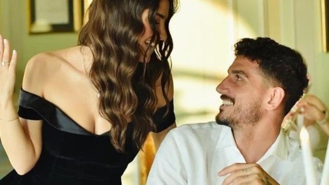 Gönül Dağı’nın Asuman’ı Hazal Çağlar ile futbolcu Samet Akaydın nişan sonrası tatile çıktı! Aşk tazelediler