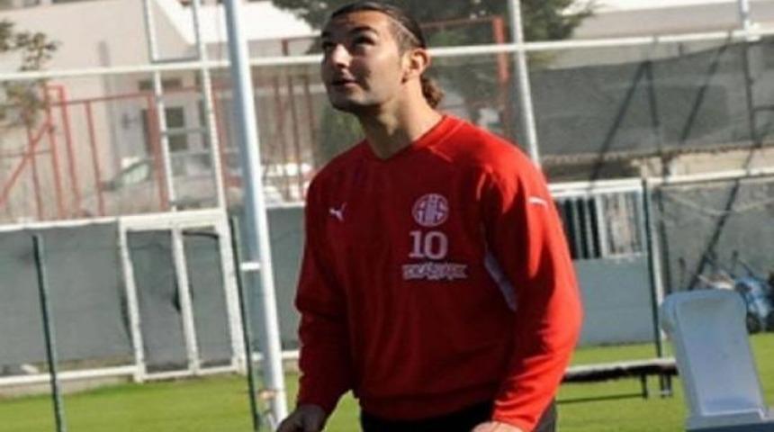 Necati &ouml;ğrencilerle buluştu!