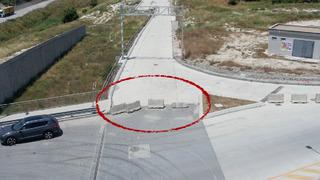 Yer: İstanbul! Yolu beton bloklarla kapattılar, mahalleli isyan etti