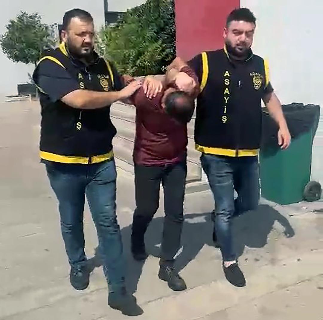 1200xauto ATM'den çektiği para bir anda yok oldu! Hırsızın ifadesi şaşkınlık yaratı: 'Dayanamadım'