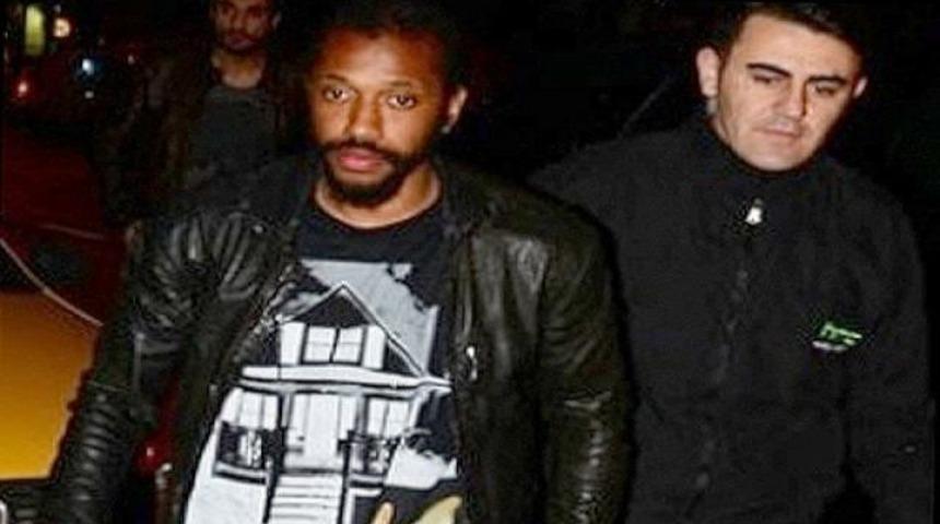 Fernandes yumruk yumruğa kavga etti!