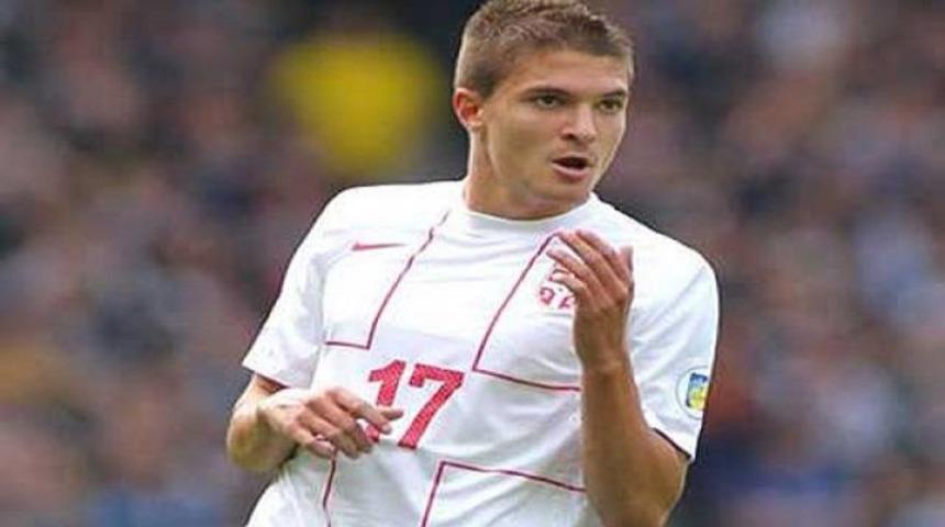 Sırp futbolcu Beşiktaş'ı doğruladı!