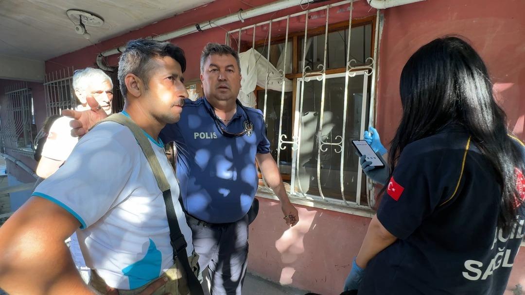 1200xauto Yatakta can çekişen babaya oğlundan pes dedirten sözler: "Seni burada ölüme terk ediyorum artık"