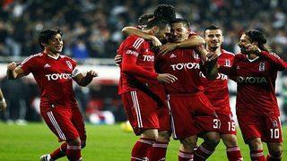 Zirveye Kartal pençesi..!