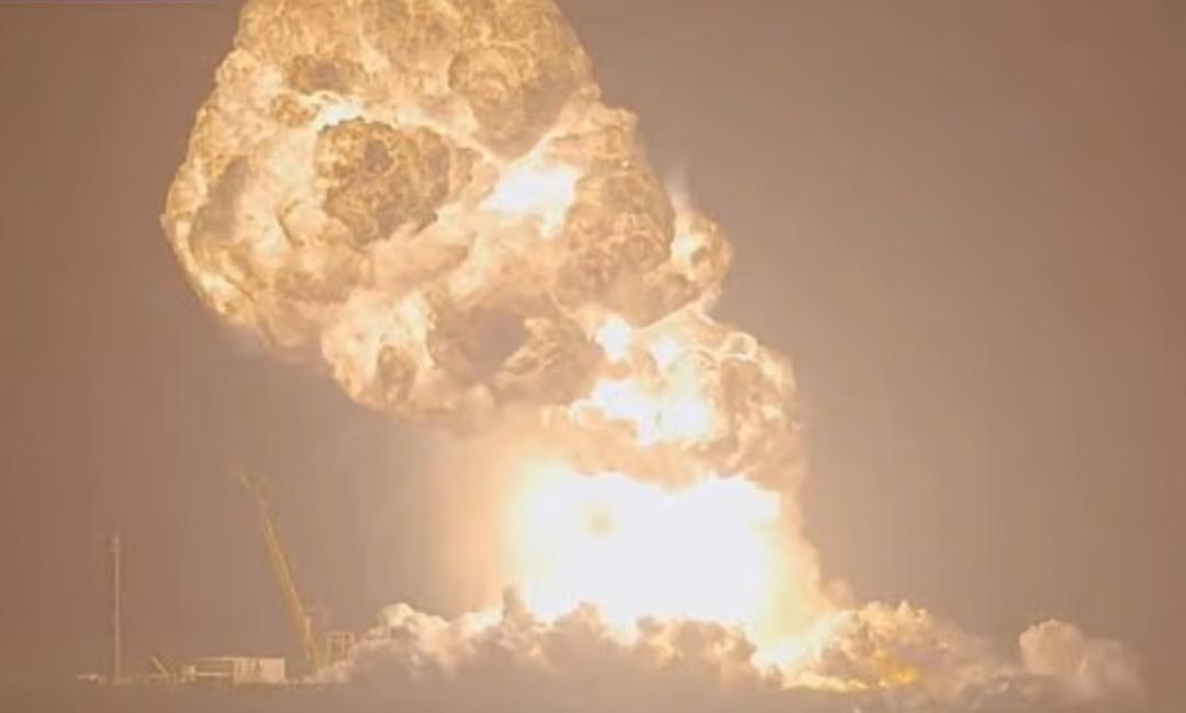 Yine Space X faciası: Test sırasında roket patladı! Elon Musk hüsrana uğradı! İşte o görüntüler... 3