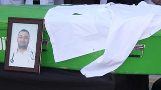 Beyin tümöründen ölen doktor, beyaz önlüğüyle uğurlandı!