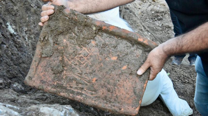 Ordu'da yol çalışmasında tarihi mezar kalıntıları bulundu