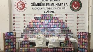 Kapıkule'de kaçakçılık operasyonlarında 4 zanlı yakalandı