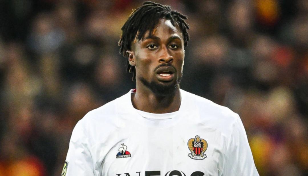 Fenerbahçe ye transferde şok! Yıldız isim teklife yanıt bile vermedi, taraftar tepkili 2