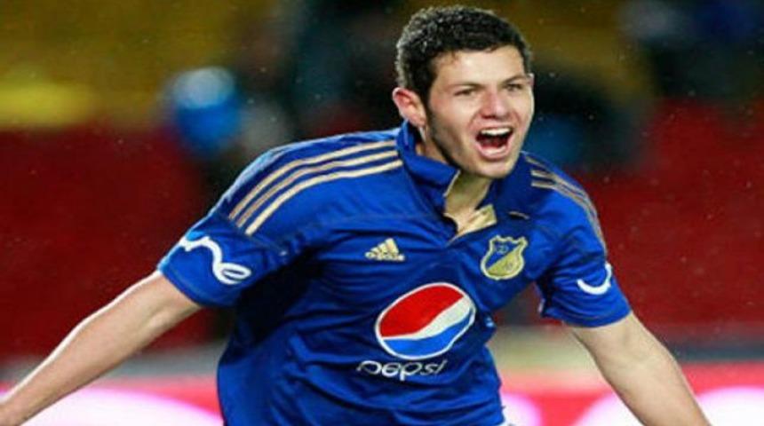 &Ouml;nder &Ouml;zen'in ilk transferi!