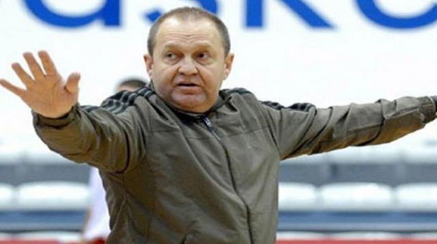 Trabzonspor, Halil &Uuml;ner ile imzaladı