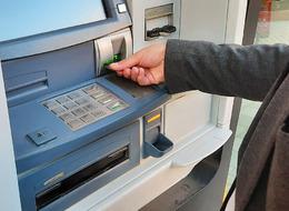 ATM'den para yatırıp çekerken az bilinen kritik detay! Bir tuş her şeyi değiştiriyor