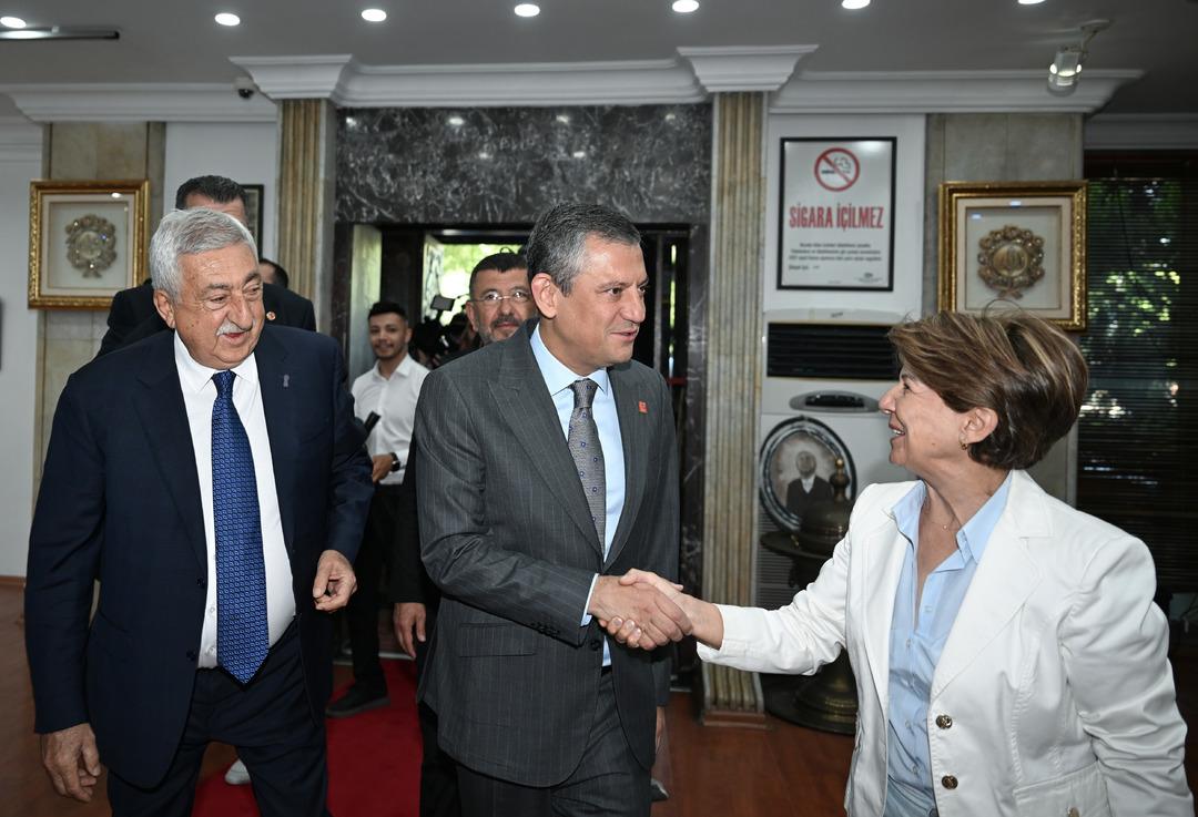 AA-20250619-38324532-38324526-CHP_GENEL_BASKANI_OZEL_TESK_BASKANI_PALANDOKENI_ZIYARET_ETTI