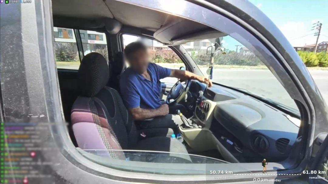 Turistlerin korkulu rüyası sapkınlar! Bu kez de Samsun da tacize uğradı... 4