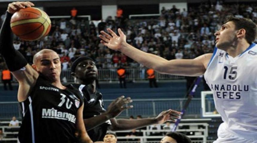 Dev ma&ccedil;ta Kartal g&uuml;ld&uuml;!