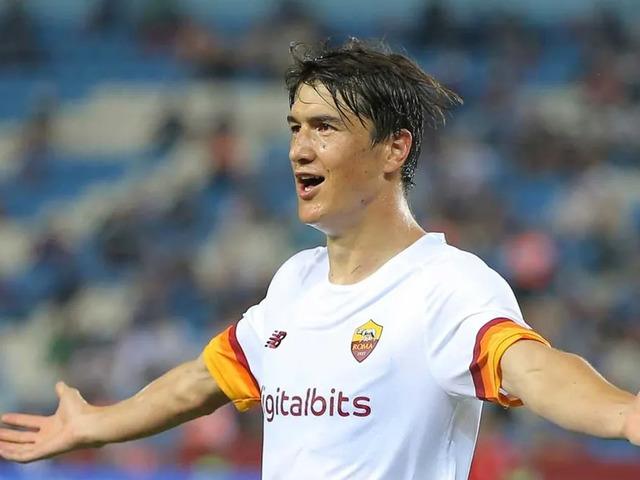 Başakşehir'den Roma'nın golcüsüne sürpriz hamle! Eldor Shomurodov İstanbul'da...