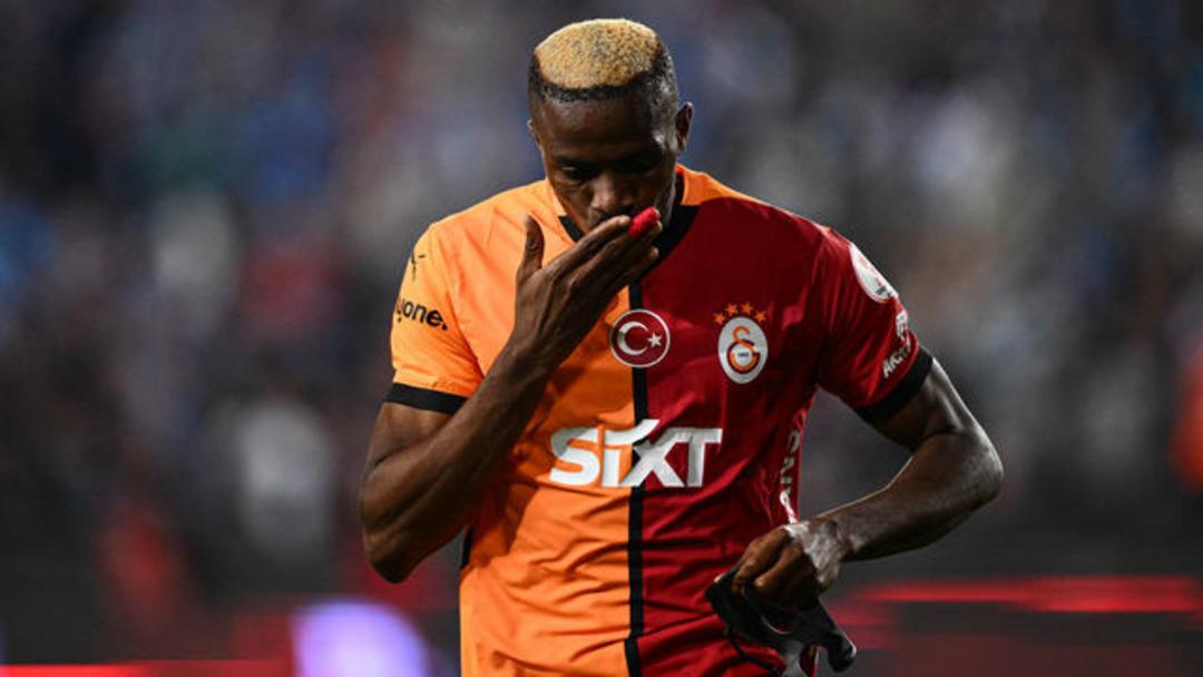 Victor Osimhen ülke basınına konuştu! Galatasaray ı unutamıyor...   Galatasaray da attığım golleri izliyorum   1