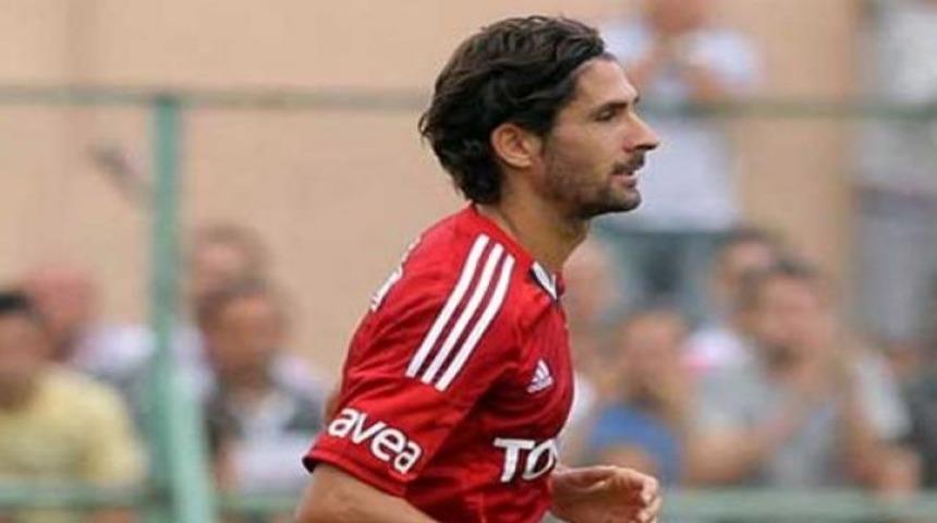 Beşiktaşlı futbolcu alkoll&uuml; yakalandı..!