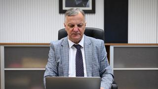 Edirne Vali Yardımcısı Erdoğan Beypınar kalp krizi sonrası yaşamını yitirdi