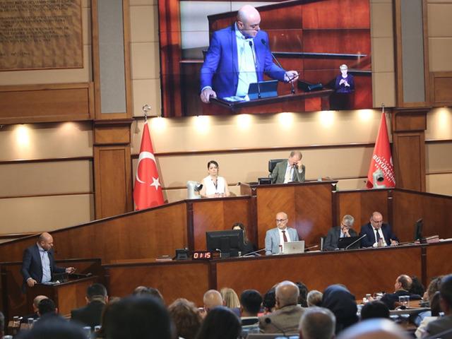 İBB'nin kreş ücretlerine yüzde 100 zam yapıldı