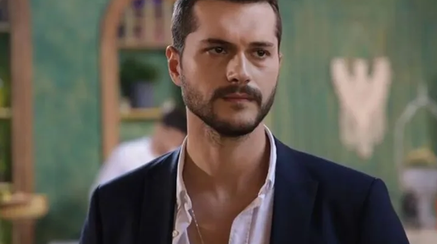 Alperen Duymaz sessiz sedasız baba olmuştu! Oğlunun adı gündemdeydi... Yüzünü ilk kez gösterdi