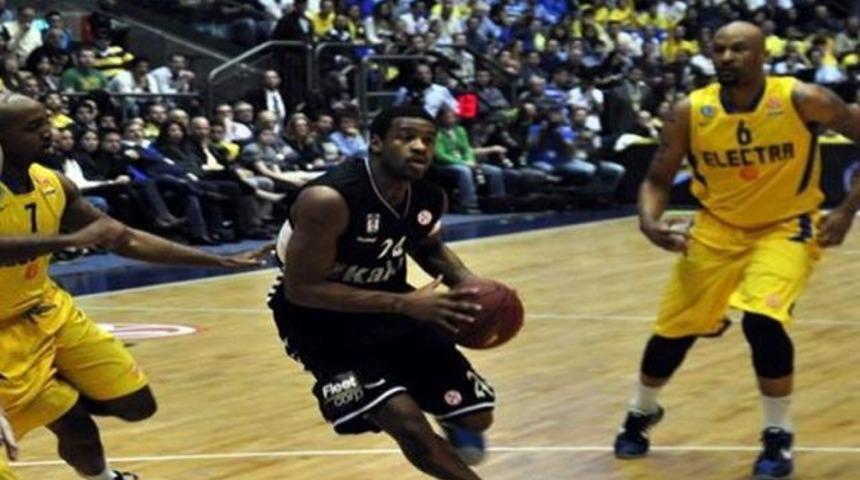 Kartal İsrail'de u&ccedil;amadı