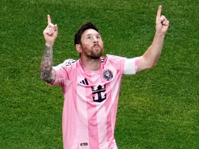 Messi 37'sinde de Messi! Yok böyle frikik golü...