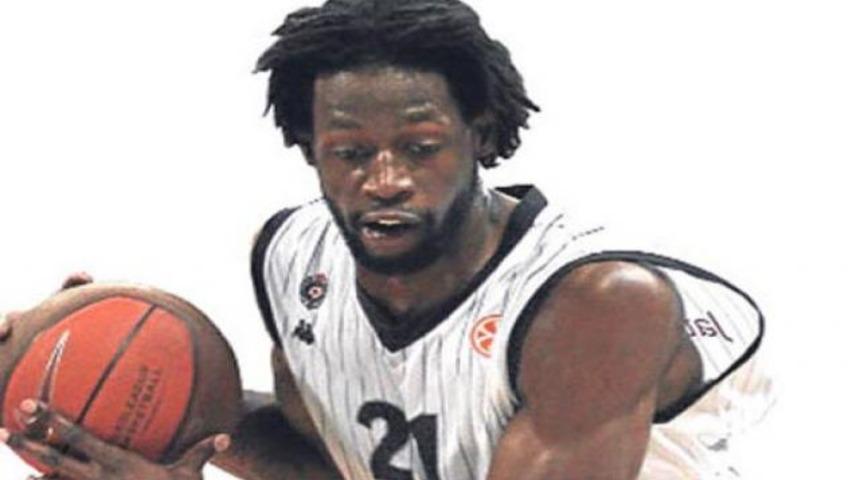 'Adanalı James' Fener'e!