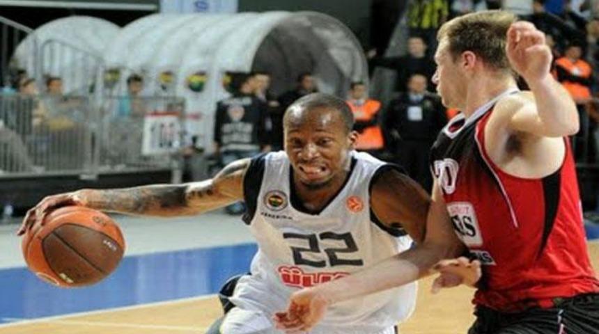 Anadolu Efes'ten F.Bah&ccedil;e'ye b&uuml;y&uuml;k darbe