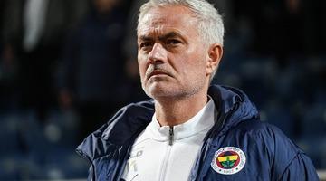 Fenerbahçe'de olanlar oldu... Yıldız isim yönetim ile görüştü: Ayrılmak istiyorum!
