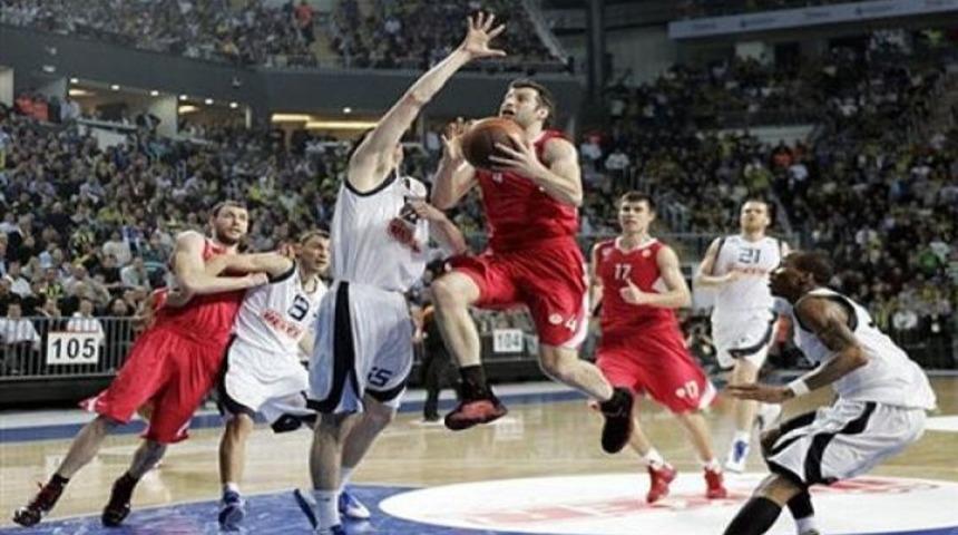 F.Bah&ccedil;e &Uuml;lker kritik virajda!