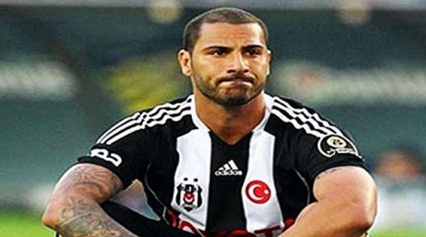 Quaresma: Kurtarın beni..!