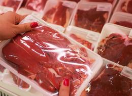 Gıda skandalı pes dedirtti: Kıyma diye kalp, dana diye at ve eşek eti yedirmişler!