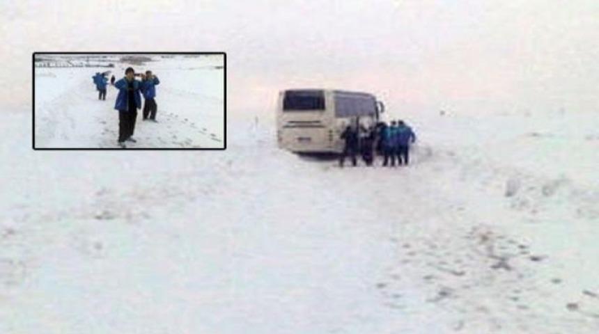 Fenerbah&ccedil;e &Uuml;lker'e kar engeli..!