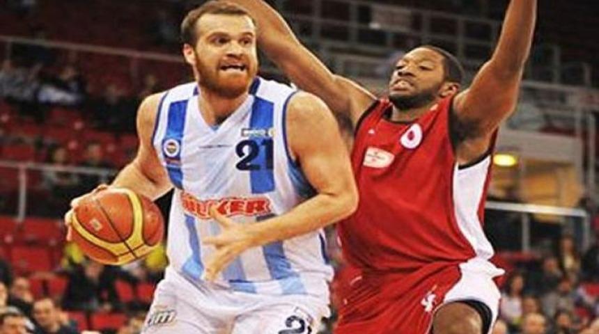 F.Bah&ccedil;e'de Oğuz Savaş şoku!