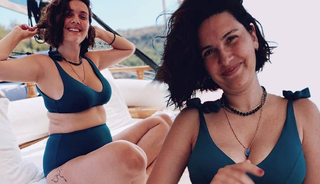 Yaza fit girdi! Bikinili pozlar peş peşe geldi
