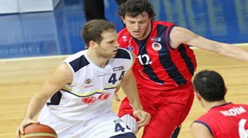 Fenerbah&ccedil;e &Uuml;lker terledi!