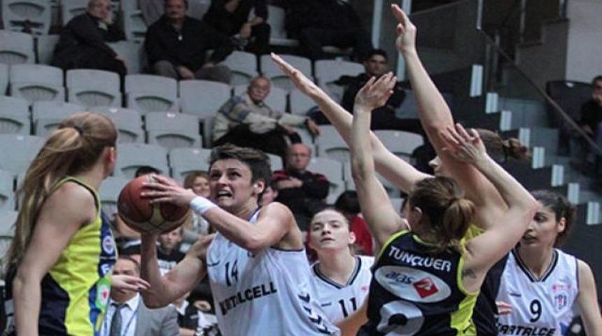 Fenerbah&ccedil;e'den Beşiktaş'a tarihi fark!