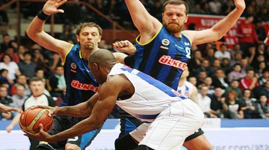 Fener, TOFAŞ'a çarptı..!